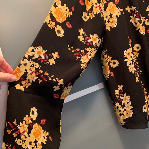 Inc. Floral Pattern Blouse - Picture 4 of 6